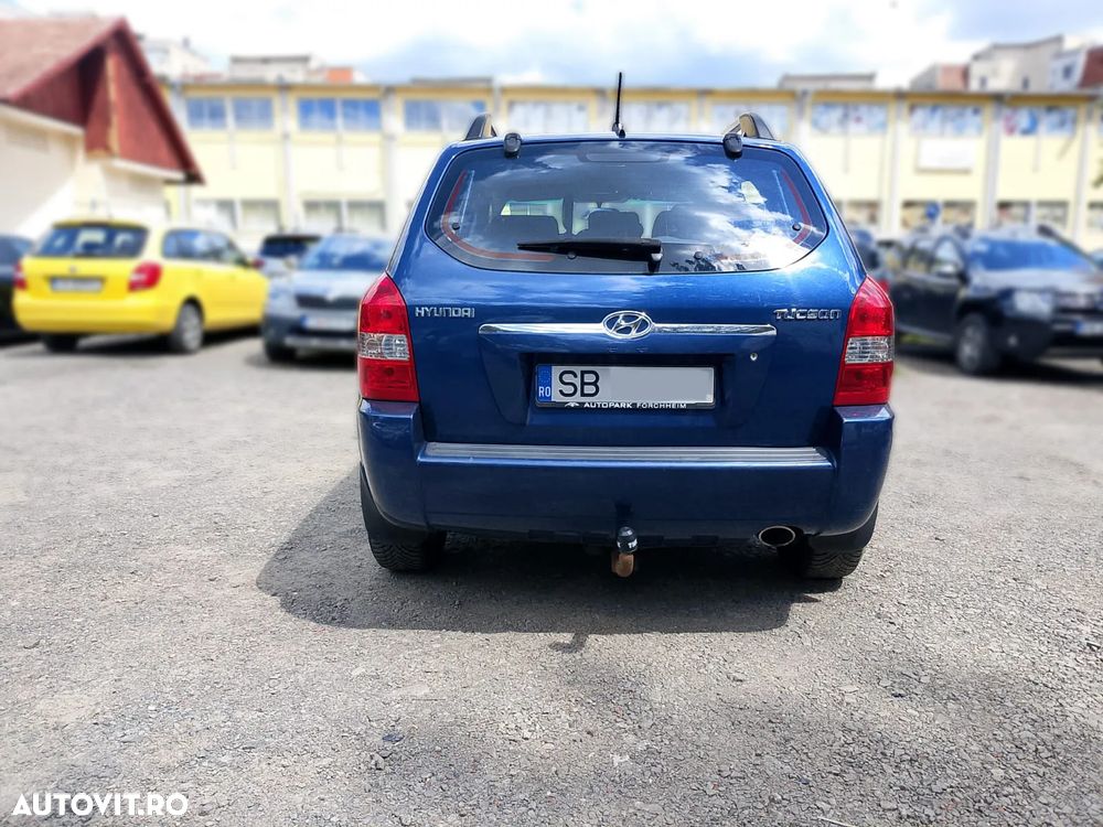 Hyundai Tucson 2.0 DOHC 2WD - 3
