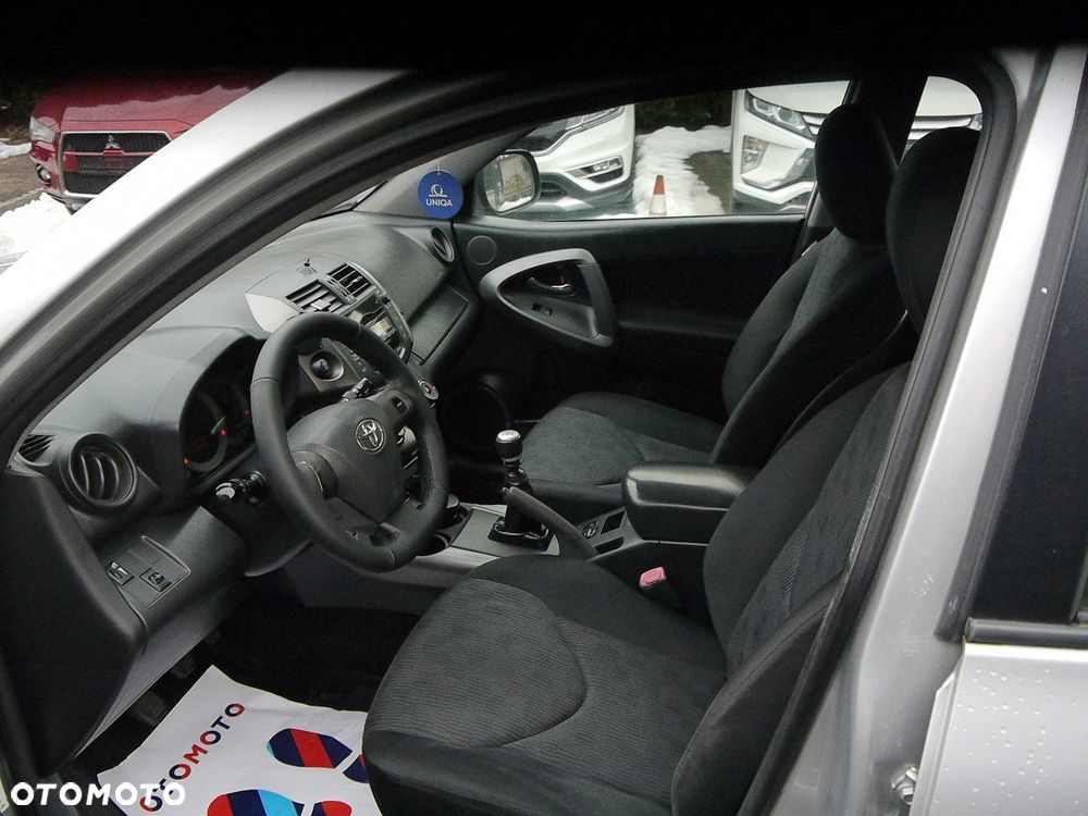 Toyota RAV4 2.2 D-4D 4x4 Sol - 22