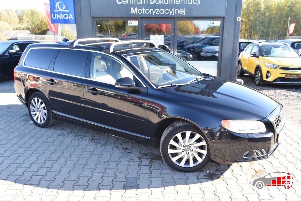 Volvo V70 D3 Momentum - 4