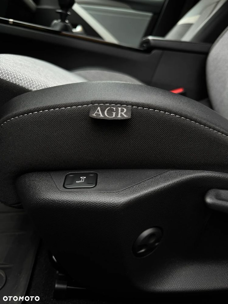 Opel Astra 1.2 T Elegance S&S - 17