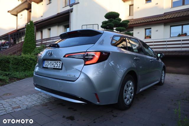 Toyota Corolla - 4