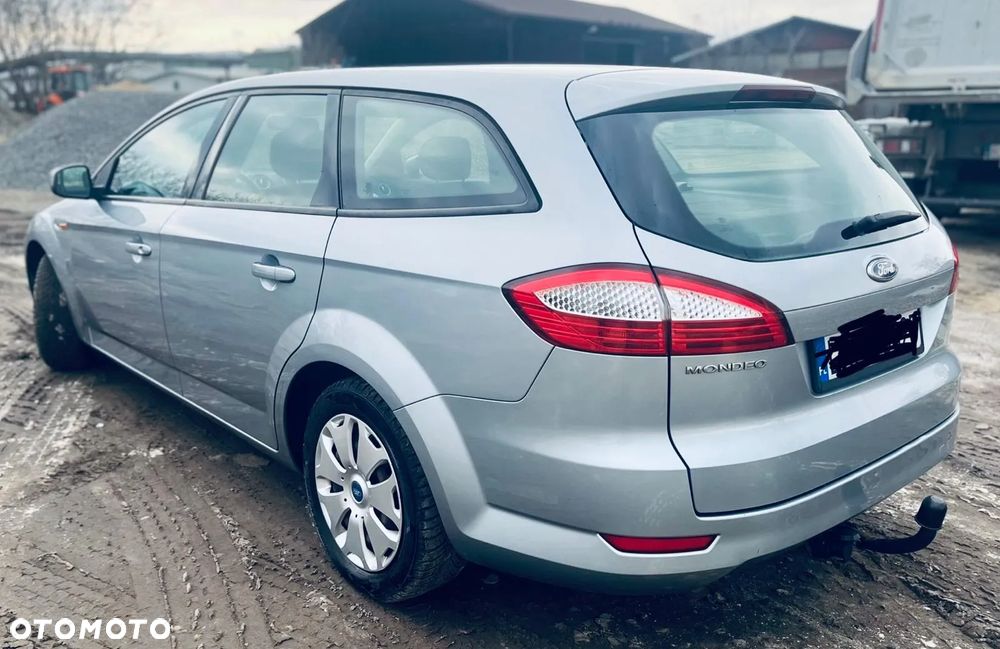 Ford Mondeo 1.8 TDCi Titanium - 4