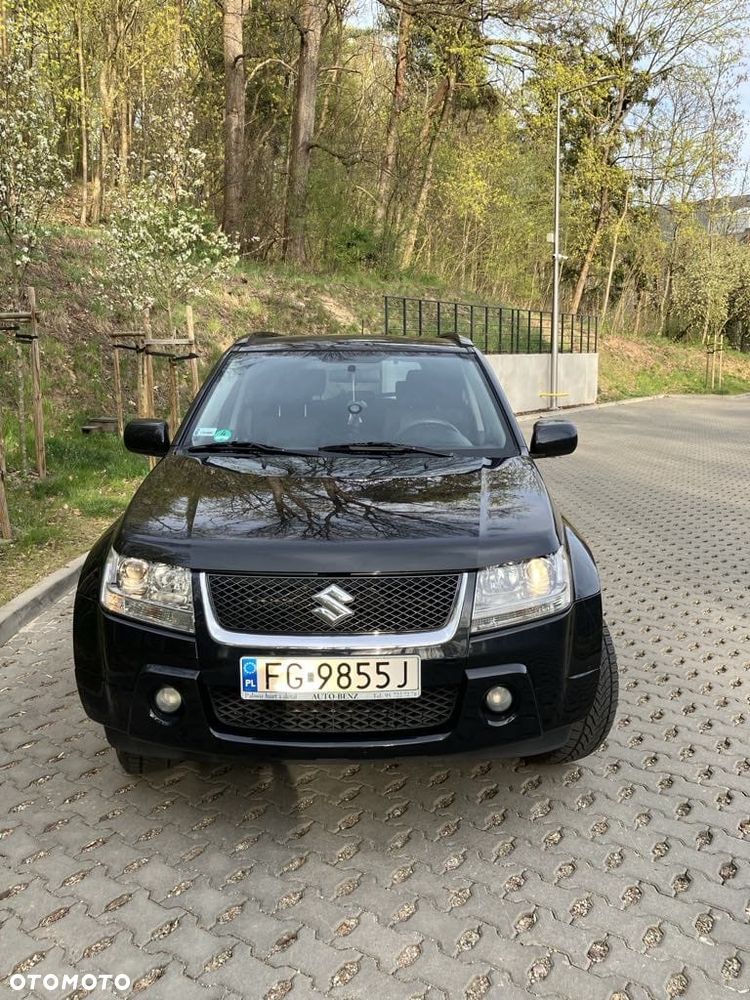 Suzuki Grand Vitara 2.0 - 3