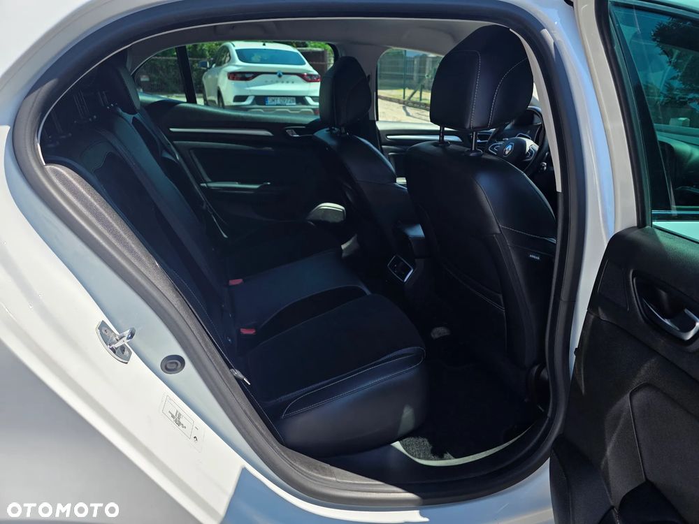 Renault Megane ENERGY TCe 130 INTENS - 11