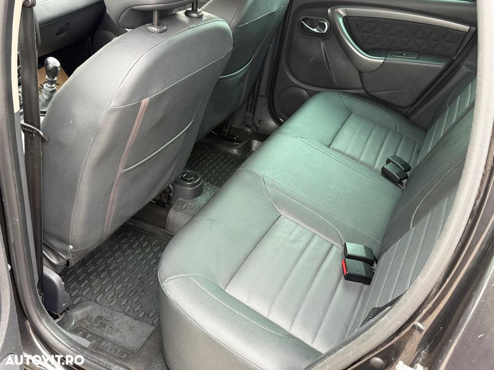 Dacia Duster dCi 110 FAP 4x4 Prestige - 16