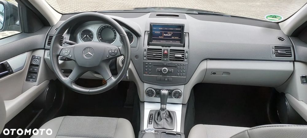 Mercedes-Benz Klasa C - 40