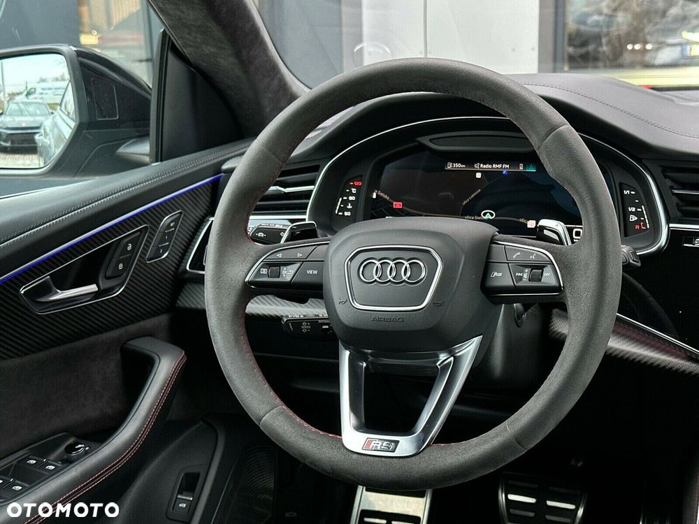 Audi RS Q8 - 25