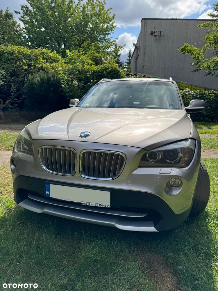 BMW X1 xDrive23d - 1