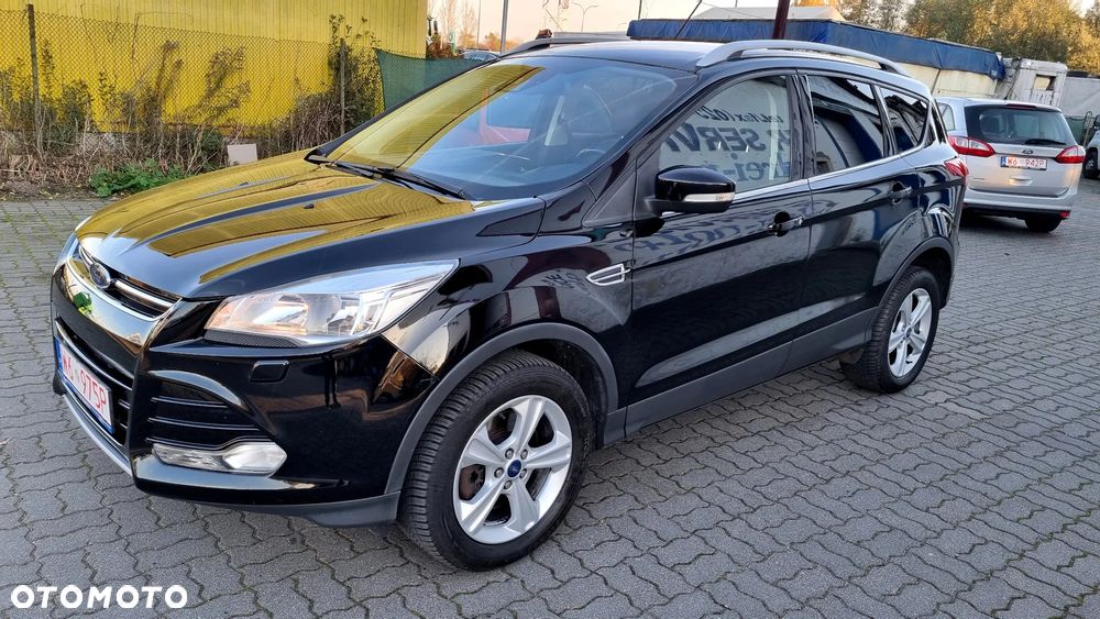 Ford Kuga 2.0 TDCi 2x4 Titanium - 11