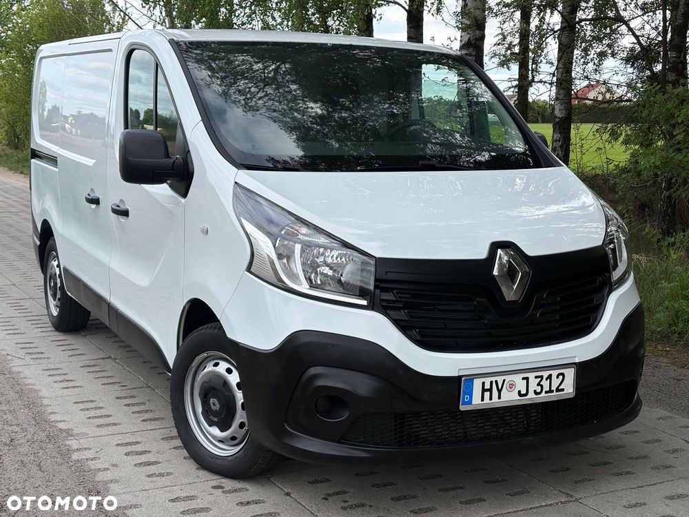 Renault Trafic - 1