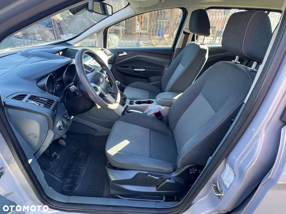 Ford Grand C-MAX - 5