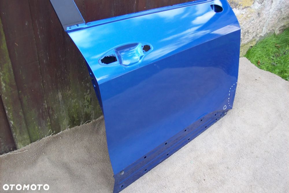 DRZWI PRZEDNIE PRAWE KIA SPORTAGE V ROK 21/25 - 2