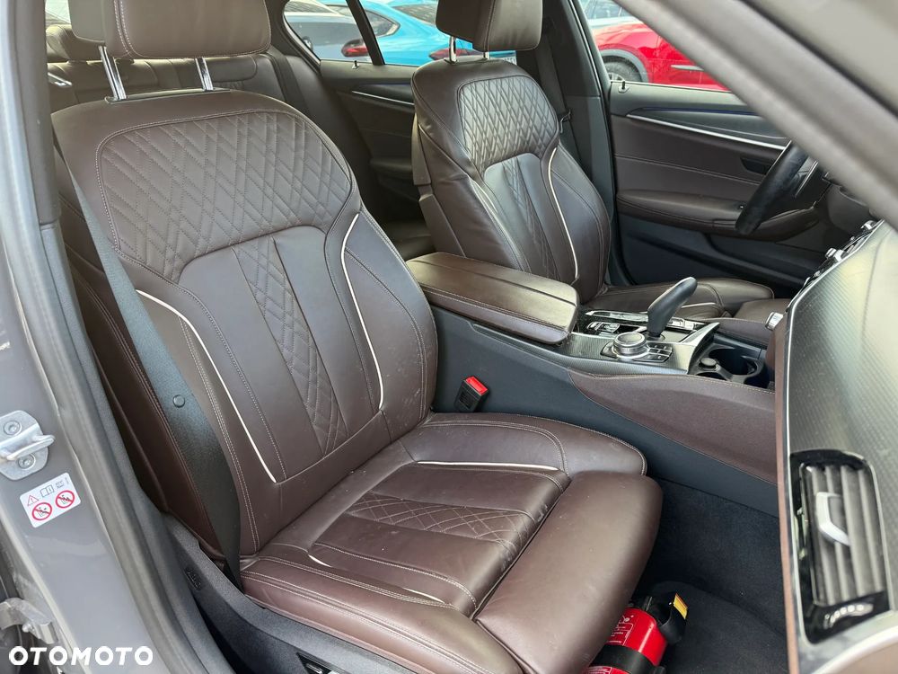 BMW Seria 5 - 11