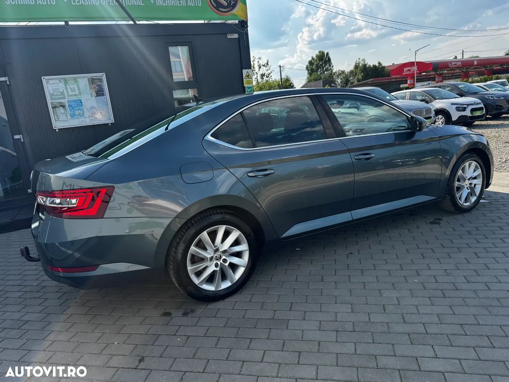 Skoda Superb - 4