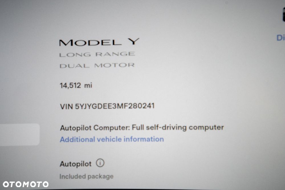Tesla Model Y Long Range RWD - 29