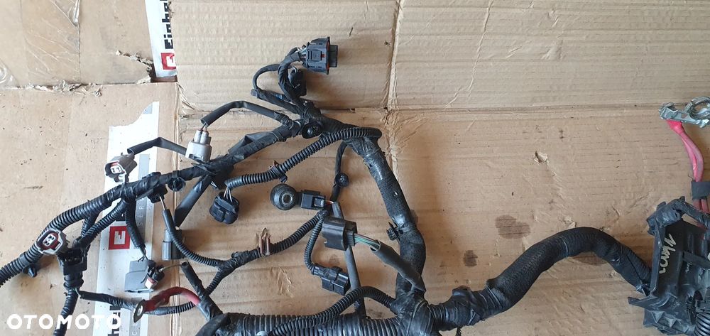 Wiązka instalacja silnika Dacia Logan II 0.9 TCE 240117561R - 10