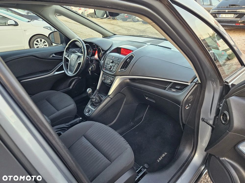 Opel Zafira Tourer 1.4 Turbo Edition - 19
