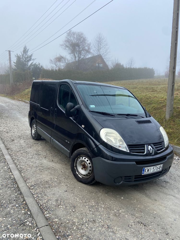 Renault Trafik - 11