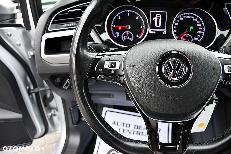 Volkswagen Touran 2.0 TDI BMT Highline DSG - 19