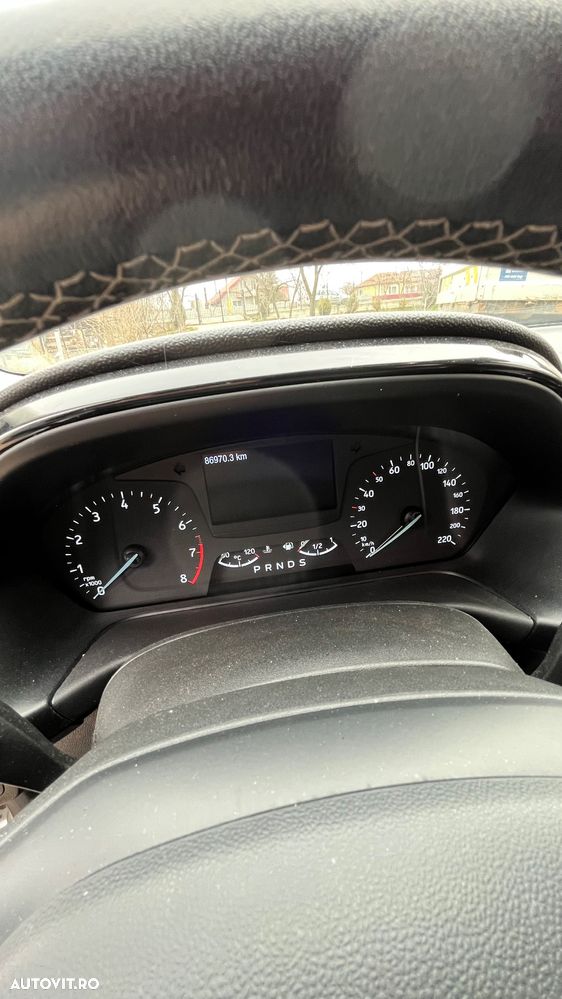 Ford Fiesta 1.0 Powershift Titanium - 8