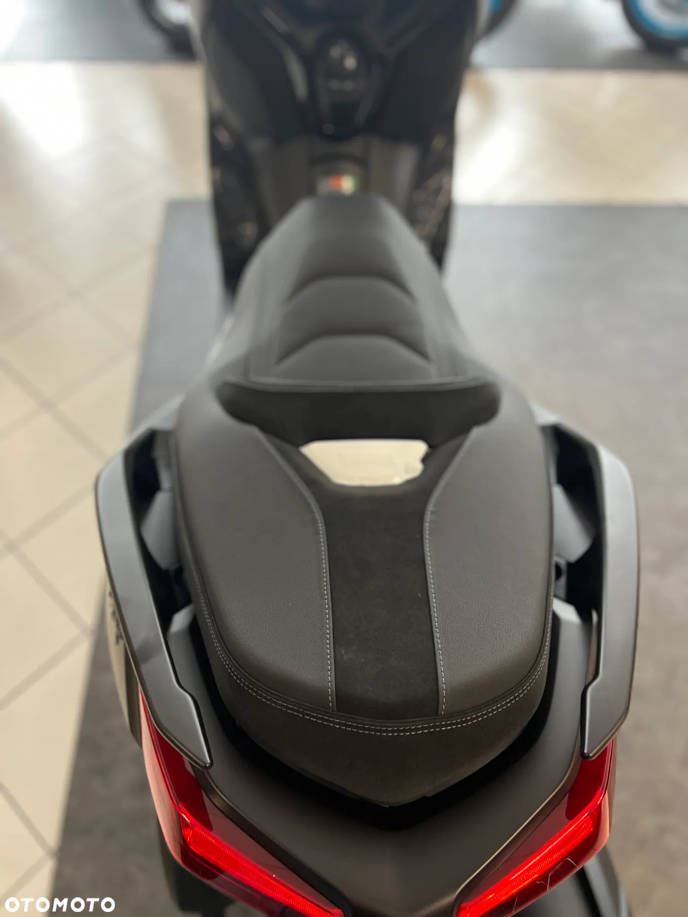 Yamaha X-max - 9