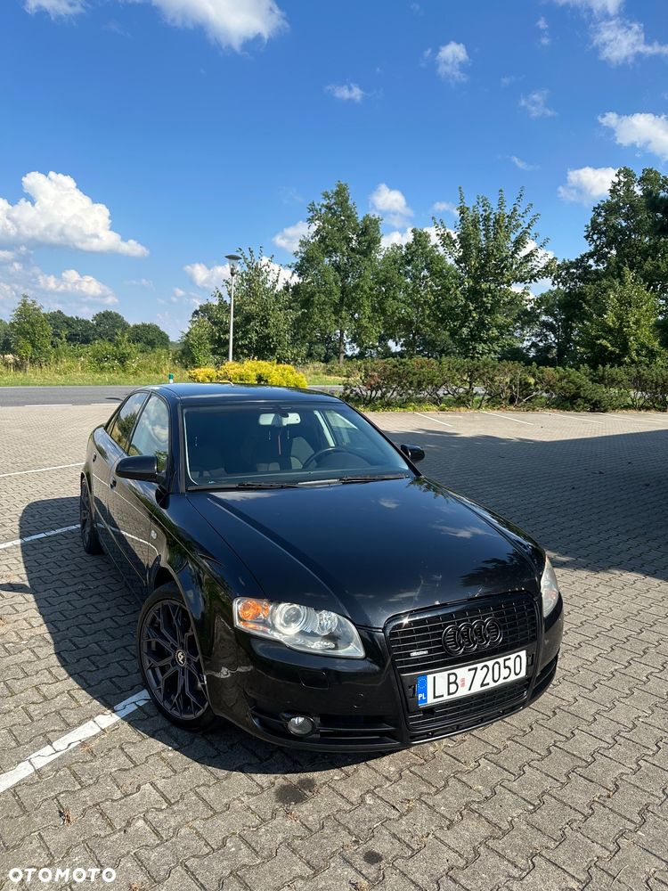 Audi A4 Limousine 2.0 T FSI quattro - 1