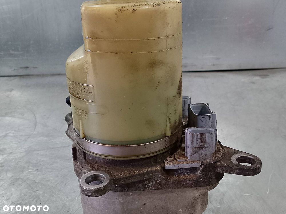 POMPA WSPOMAGANIA ELEKTRYCZNA FORD FOCUS C-MAX 4M513K514BF 1.6 TDCI - 6