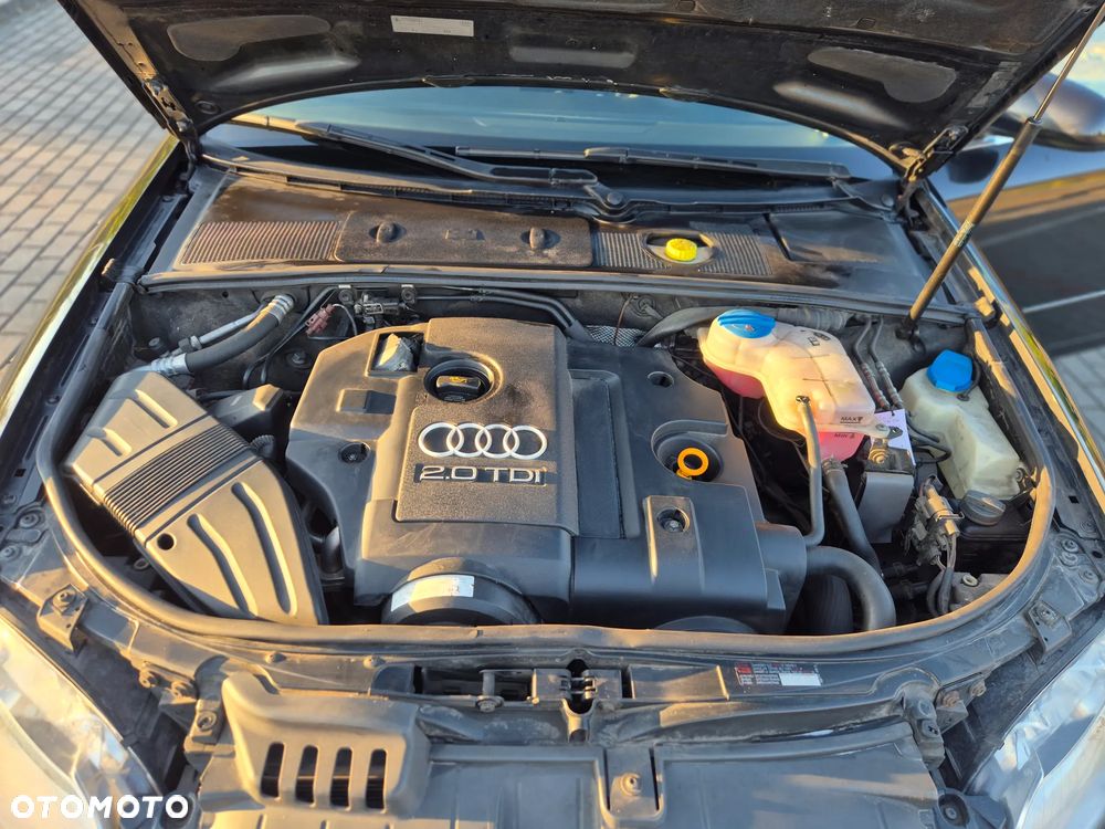 Audi A4 Avant 2.0 TDI - 12