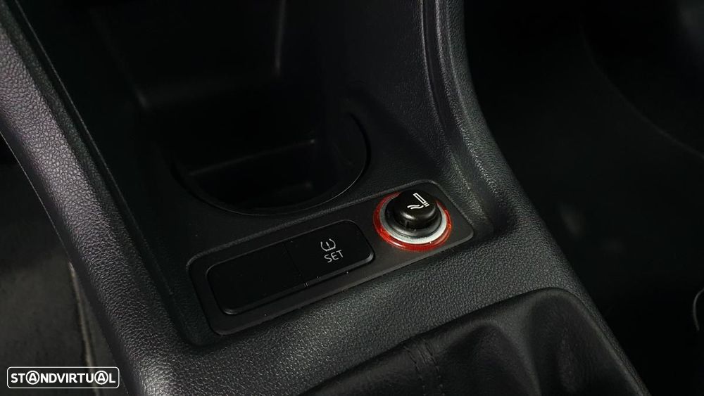 VW Up! 1.0 BMT Move - 16