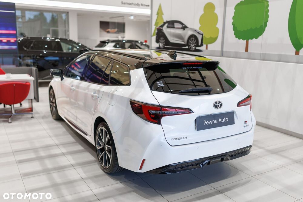 Toyota Corolla 1.8 Hybrid GR Sport Dynamic - 23