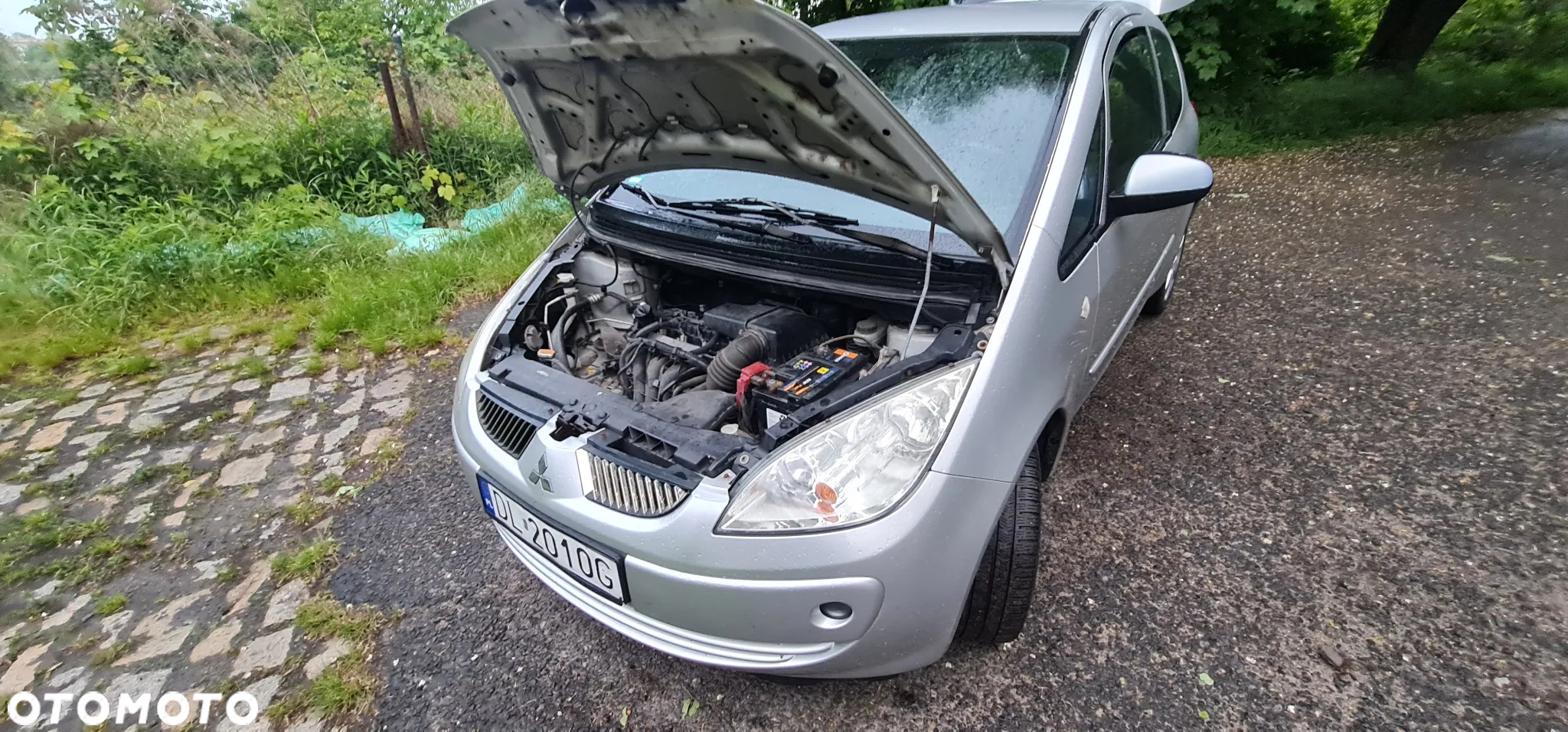 Mitsubishi Colt - 15