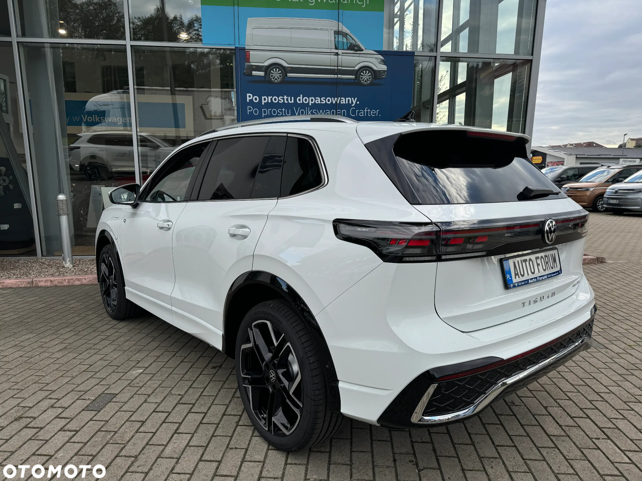 Volkswagen Tiguan 1.5 eHybrid PHEV R-Line Plus DSG - 8