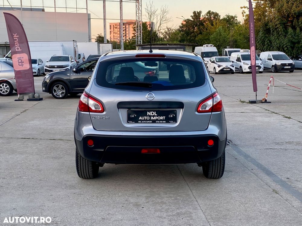 Nissan Qashqai - 14