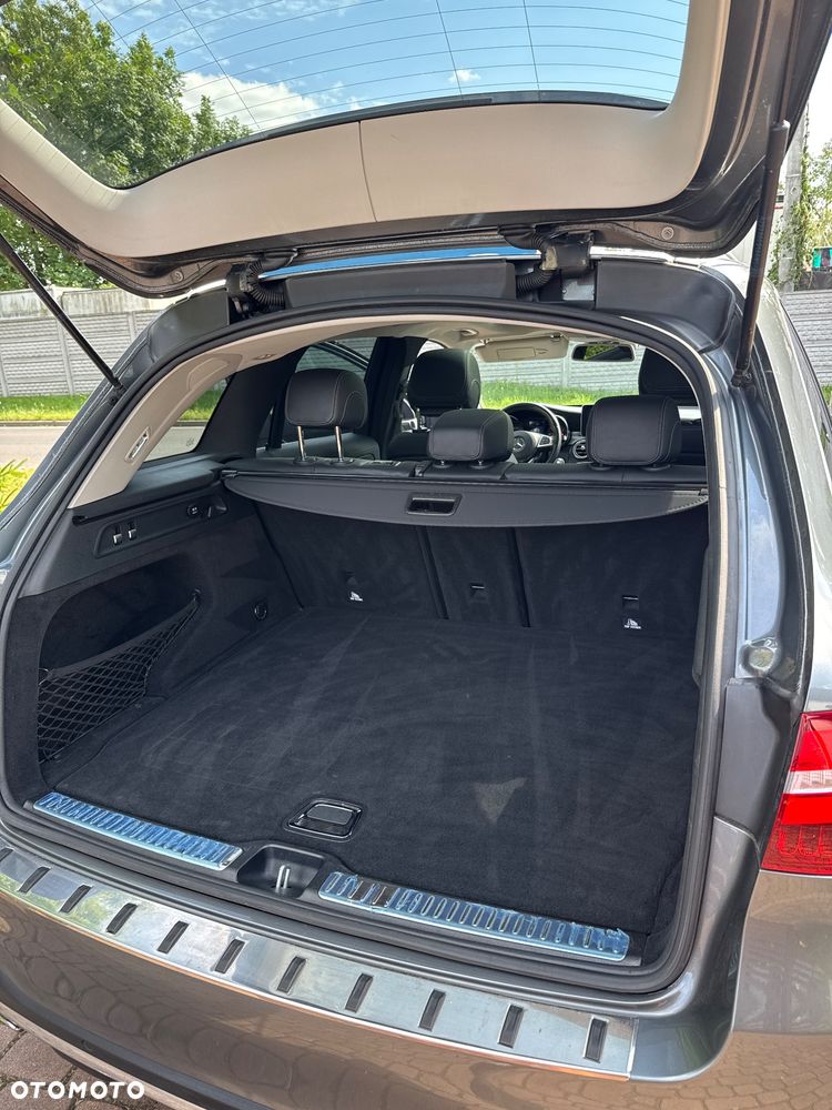 Mercedes-Benz GLC 250 d 4Matic 9G-TRONIC AMG Line - 22