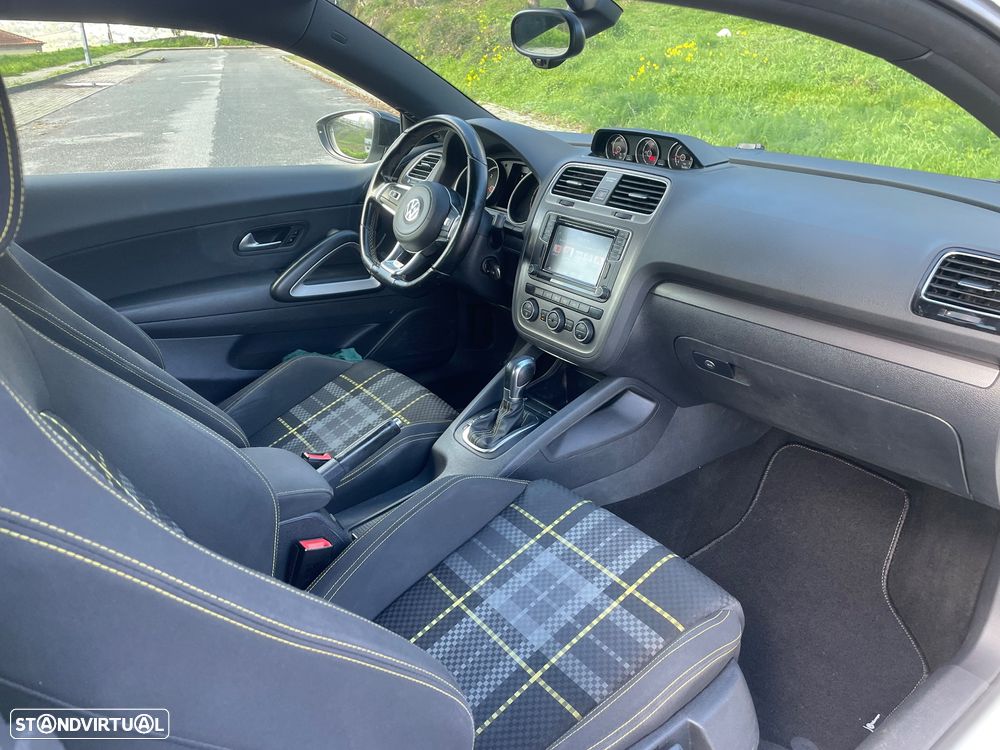 VW Scirocco 2.0 TDI Blue Motion Technologie DSG Club - 15