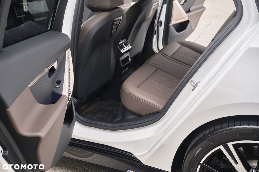 BMW Seria 5 520d xDrive - 20