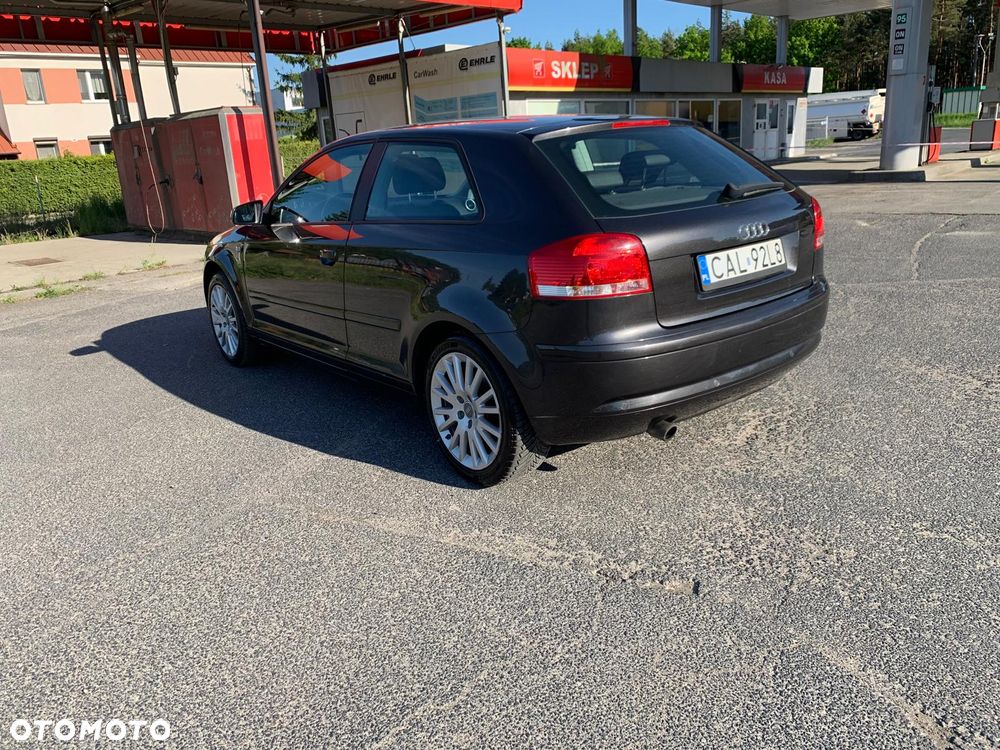 Audi A3 3-drzwiowe 1.6 Ambiente - 19