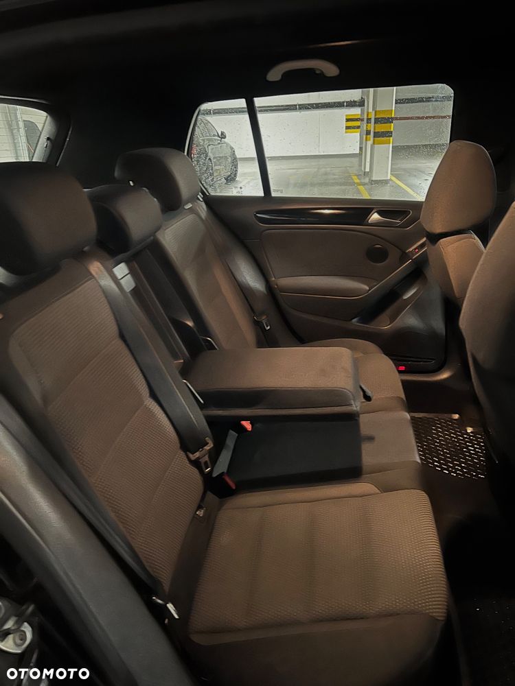 Volkswagen Golf 2.0 TDI Comfortline - 9