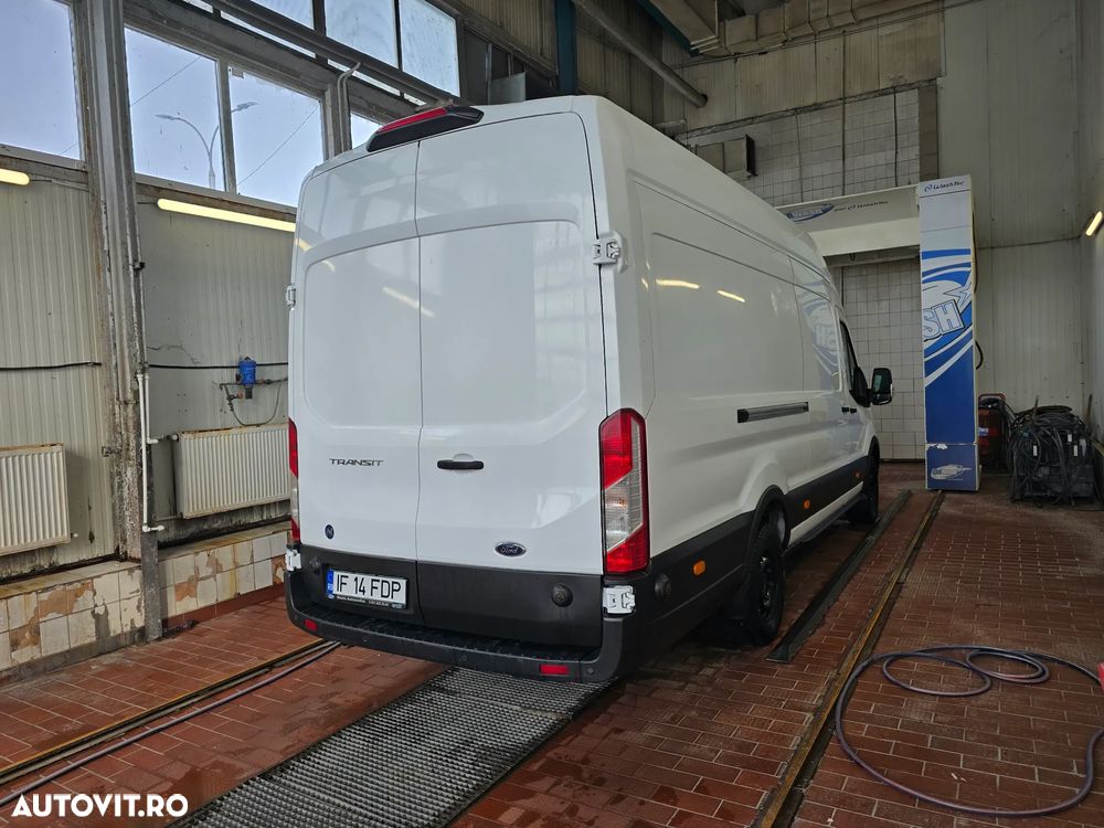 Ford Transit - 4