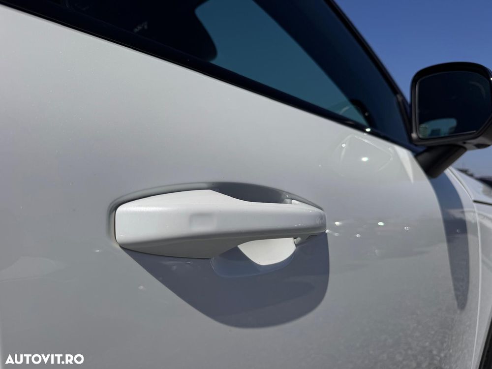 Volvo XC 40 T5 Twin Engine DKG R-Design - 7