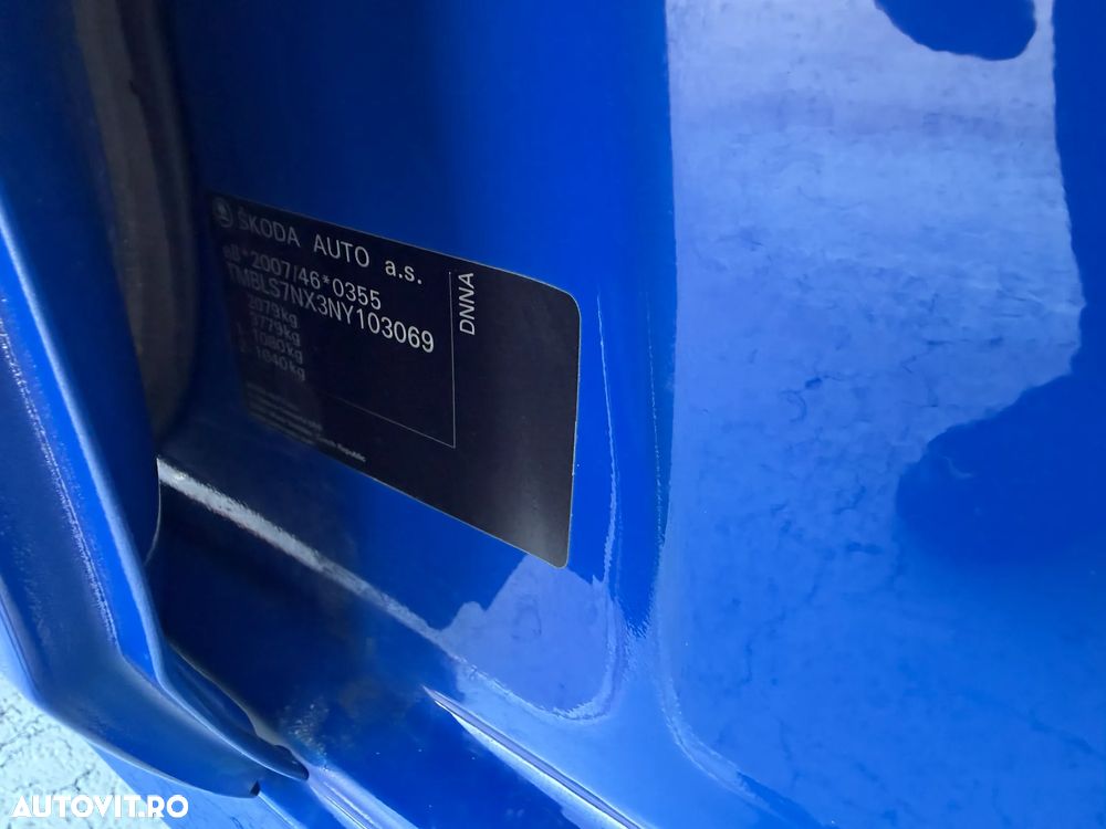 Skoda Octavia Combi 2.0 TSI DSG 4x4 Style - 10