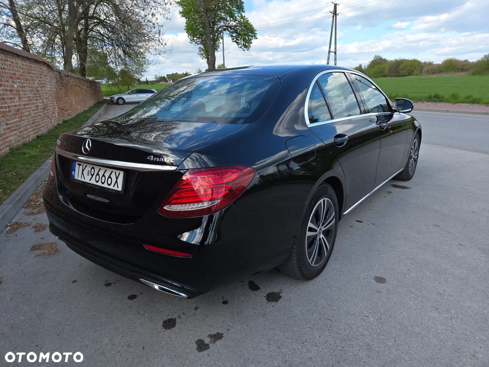 Mercedes-Benz Klasa E - 7