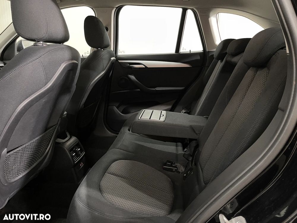 BMW X1 xDrive18d Aut. - 12