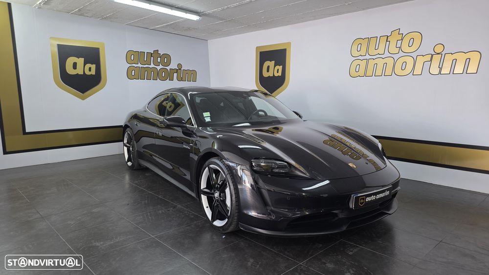 Porsche Taycan 4S - 7