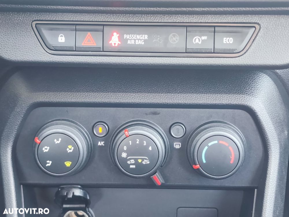 Dacia Logan TCe 90 CVT Prestige - 16