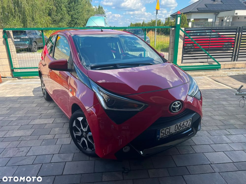 Toyota Aygo 1.0 VVT-i Color Edition - 1