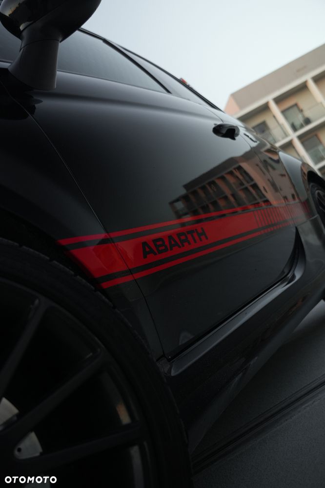 Abarth 500 595 Abarth Competizione - 10