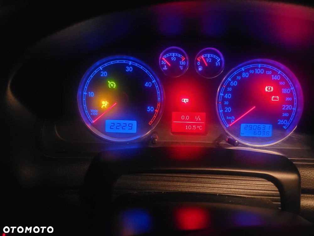 Volkswagen Passat 1.9 TDI - 6