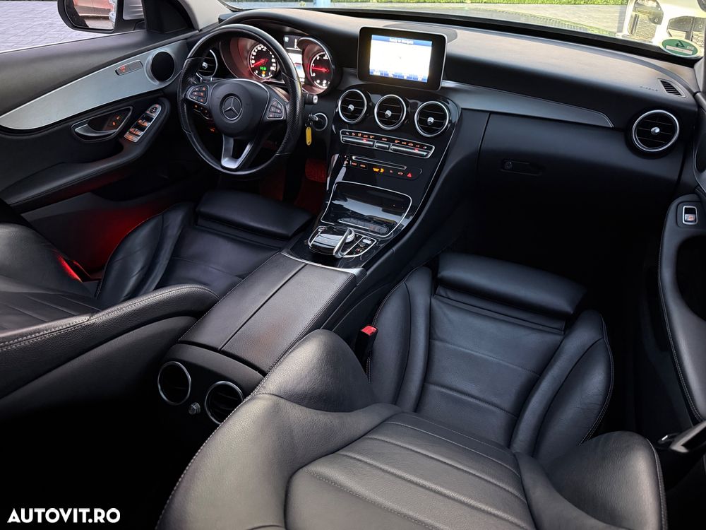 Mercedes-Benz C - 22