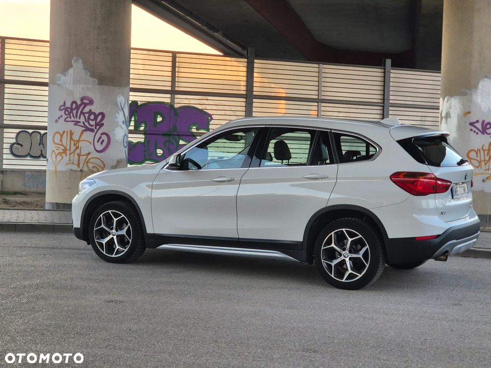 BMW X1 sDrive18i GPF xLine - 20